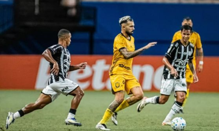 Amazonas FC perde para o Figueirense e se despede da Copa do Brasil