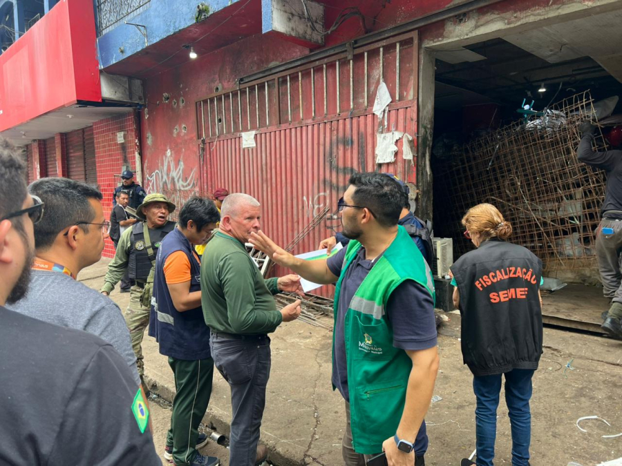 Prefeitura combate depósito e comercialização irregular de resíduos em Manaus