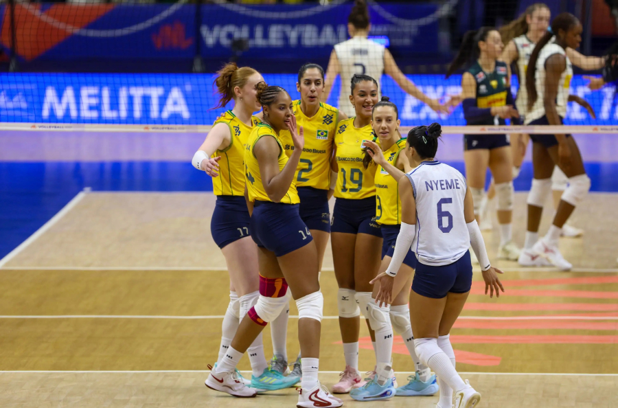 Seleção feminina derruba invencibilidade italiana de 39 jogos na despedida de Brasília na Liga das Nações