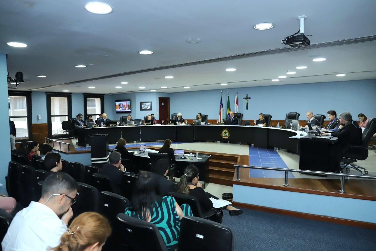 TCE-AM multa ex-presidente da Câmara Municipal de Presidente Figueiredo em R$ 172,2 mil